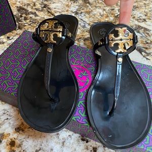 Tody Burch jelly thong sandals
